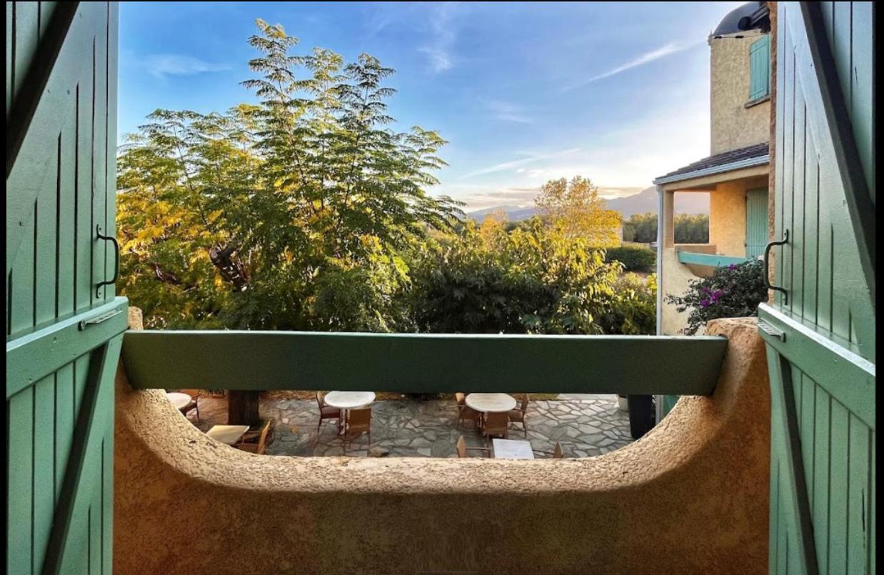 Auberge Les Oliviers Lucciana  Ngoại thất bức ảnh