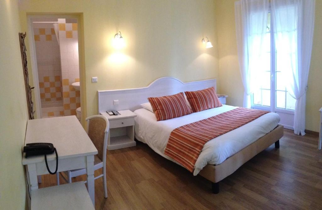 Auberge Les Oliviers Lucciana  Phòng bức ảnh